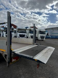 2023-mercedes-sprinter-315-cdi-dropside-photo-2026-04-16-11-29-42-11