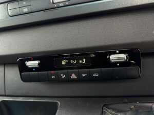 2023-mercedes-sprinter-315-cdi-dropside-photo-2026-04-16-11-29-42-13