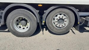 2023-72-daf-cf340-26t-refrigerated-rigid-1000049877