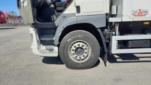 2023-72-daf-cf340-26t-refrigerated-rigid-1000049879