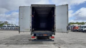 2022-tiger-pillarless-tri-axle-curtainsider-1000050731