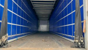 2022-tiger-pillarless-tri-axle-curtainsider-1000050732