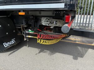 2024-74-daf-lf310-18-tonne-drawbar-box-with-vbg-coupling-20260507_125641051_ios