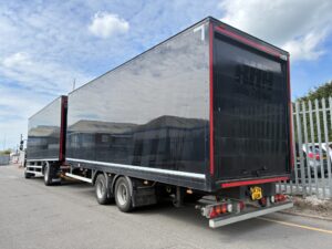 2024-74-daf-lf310-18-tonne-drawbar-box-with-vbg-coupling-20260507_125743542_ios