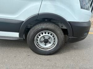 2023-72-ford-transit-350-ecoblue-luton-box-20260507_144324650_ios