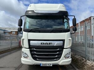 2019-daf-cf260-18t-box-rigid-20260511_103023781_ios
