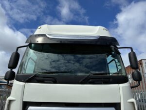 2019-daf-cf260-18t-box-rigid-20260511_103031884_ios