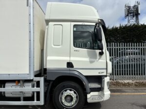 2019-daf-cf260-18t-box-rigid-20260511_103049299_ios