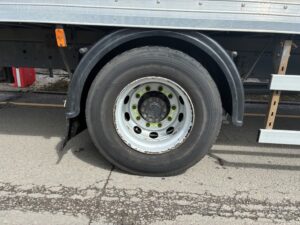 2019-daf-cf260-18t-box-rigid-20260511_103104998_ios