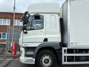 2019-daf-cf260-18t-box-rigid-20260511_103915595_ios