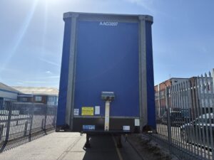 2019-montracon-pillarless-tri-axle-curtain-sider-20260522_150856502_ios