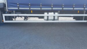2023-72-mercedes-actros-1824-18t-curtain-side-rigid-1000052231