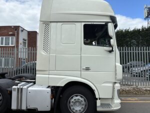 2021-71-daf-xf530-midlift-20260605_142739667_ios