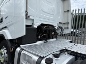 2023-daf-xf480-midlift-20260605_144115671_ios