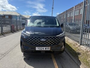2024-ford-tourneo-custom-9-seater-minibus-20260612_140741596_ios
