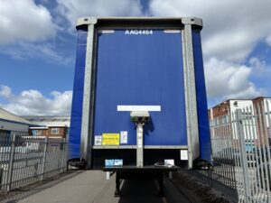 2019-montracon-tri-axle-pillarless-curtain-sided-trailer-20260616_094119122_ios