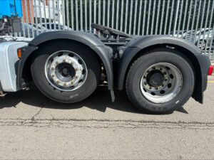 2022-71-daf-cf480-6x2-midlift-processed-b6fea4ad-3664-4bab-a871-d1db6e2dbfec