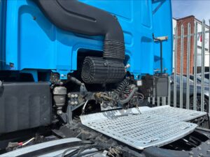 2022-71-daf-cf480-6x2-midlift-processed-ca703238-9e21-4b23-9430-504c81638655