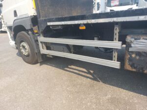2023-daf-cf340-26t-6x2-flatbed-moffett-kit-rigid-1000007076