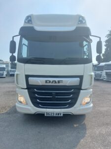 2023-daf-cf340-26t-6x2-flatbed-moffett-kit-rigid-1000007080-rotated
