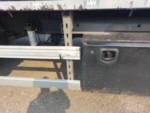 2023-daf-cf340-26t-6x2-flatbed-moffett-kit-rigid-1000007102