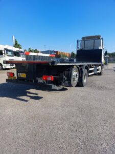 2023-daf-cf340-26t-6x2-flatbed-moffett-kit-rigid-1000007126-rotated