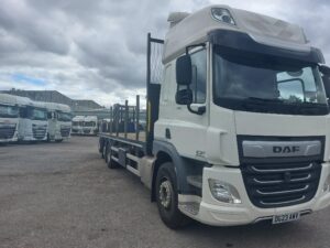2023-daf-cf340-26t-6x2-flatbed-moffett-kit-rigid-1000008131