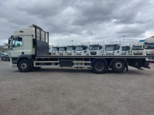 2023-daf-cf340-26t-6x2-flatbed-moffett-kit-rigid-1000008143