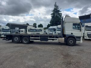 2023-daf-cf340-26t-6x2-flatbed-moffett-kit-rigid-1000008155