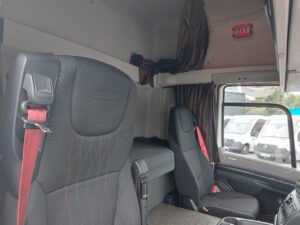 2023-daf-cf340-26t-box-rigid-1000008363