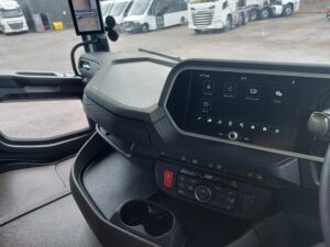 2023-72-daf-xf480-new-generation-midlift-1000008595