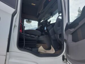2023-72-daf-xf480-new-generation-midlift-1000008602