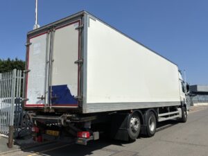 2023-daf-cf340-26t-box-rigid-20260715_125313423_ios