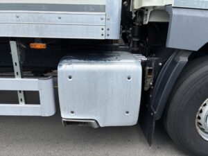 2022-72-daf-cf340-26t-box-rigid-20260727_133302392_ios
