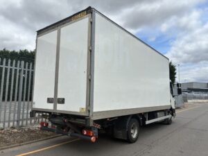 2022-daf-lf180-7-5t-box-tail-lift-20260728_124858492_ios