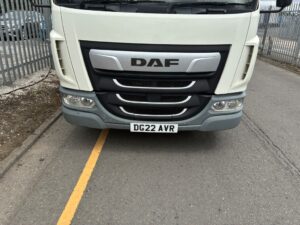 2022-daf-lf180-7-5t-box-tail-lift-rigid-20260728_125445771_ios