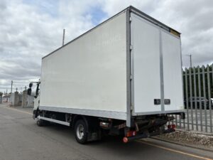 2022-daf-lf180-7-5t-box-tail-lift-rigid-20260728_125520516_ios
