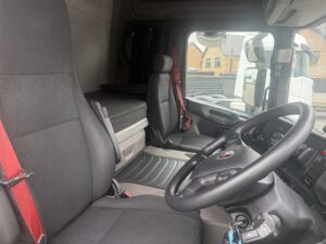 2023-72-scania-p-series-18t-box-rigid-img_0826