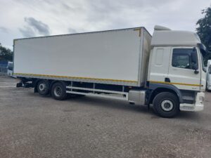 2023-daf-cf340-26t-box-rigid-1000008395
