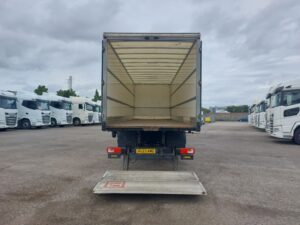 2023-daf-cf340-26t-box-rigid-1000008403