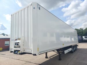 2022-krone-tri-axle-box-trailer-1000049710