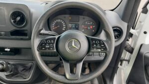2022-72-mercedes-dropside-sprinter-315-cdi-1000057185