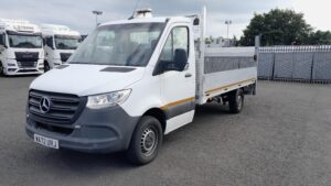 2022-72-mercedes-dropside-sprinter-315-cdi-1000057192
