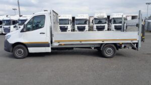 2022-72-mercedes-dropside-sprinter-315-cdi-1000057193