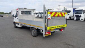 2022-72-mercedes-dropside-sprinter-315-cdi-1000057194