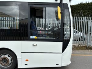 2016-alexander-dennis-enviro-200-single-deck-bus-20260401_101423811_ios