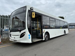 2016-alexander-dennis-enviro-200-single-deck-bus-20260401_102137478_ios