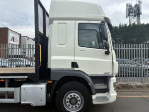 2023-daf-cf340-26t-6x2-flatbed-moffett-kit-rigid-20260804_075935100_ios