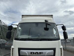 2022-daf-lf180-7-5t-box-tail-lift-20260804_094210074_ios