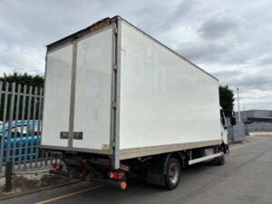 2022-daf-lf180-7-5t-box-tail-lift-20260804_094553744_ios